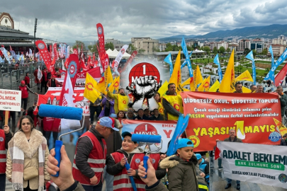 Bursa'da emekçiler 1 Mayıs'ta insanca yaşam için yürüdü