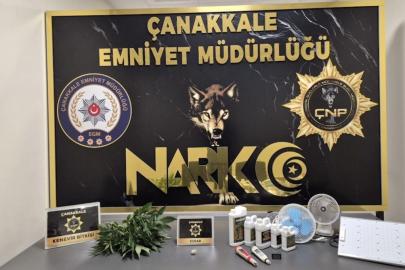 Çanakkale’de FETÖ’den aranan 2 şüpheli yakalandı