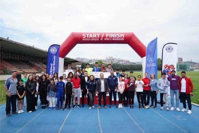 Çolakoğlu Metalurji, 19 Mayıs’ı genç sporcularla kutladı