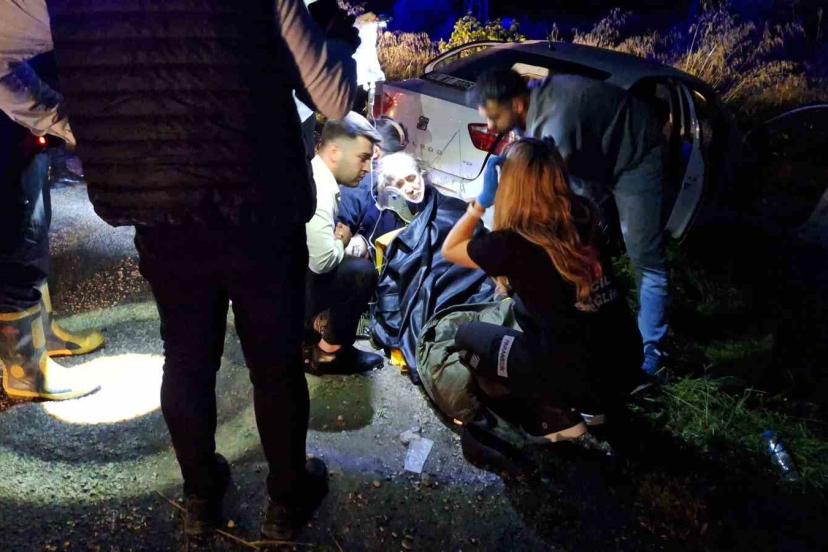 Çorum’da iki otomobil çarpıştı: 1’i ağır 7 yaralı