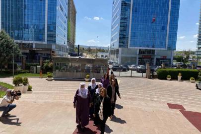 Dem Parti Sözcüsü Doğan’dan CHP’ye anneler günü ziyareti