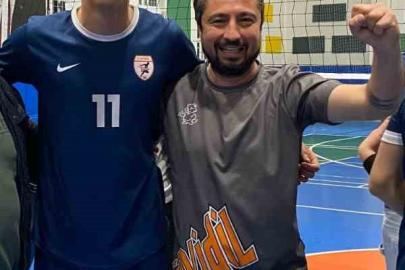 Denizli’nin efeleri zirve yolunda