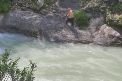 Eğlence Çayı’na giren genç kayboldu, ekipler seferber oldu