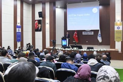 ETÜ ve TU12 İş Birliğinde "Yapay zekâ temalı eğitimde iyi örnekler çalıştayı" düzenlendi