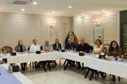 GAÜN Hastanesi’nde tiroid kanserine ekip yaklaşımı