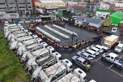 Gaziosmanpaşa’da "1 Mayıs Emek ve Dayanışma Günü" davul-zurna eşliğinde kutlandı