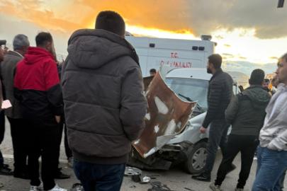Hakkari’de zincirleme trafik kazası: 11 yaralı