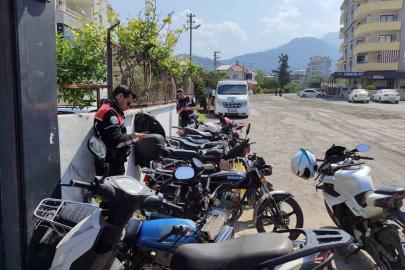 Hatay’da motosiklet tamircileri ile yedek parça satıcıları denetlendi