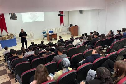 Hisarcık MYO’da  "İSG Kariyer Köprüsü: Okuldan Sahaya" başlıklı söyleşi düzenlendi