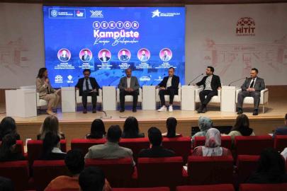 Hitit Üniversitesi’nde sektörün öncüleri öğrencilerle buluştu
