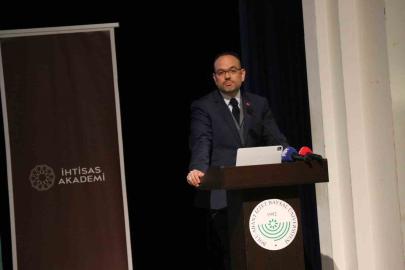 İletişim Başkan Yardımcısı Şahin: "Teknoloji bağımlılığı sosyal izolasyona neden oluyor"