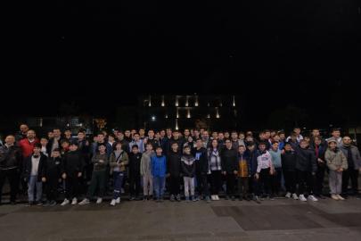 İnegöl Belediyesi öğrencileri robot yarışmasına götürdü