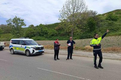 İpsala’da yol kontrol noktasında denetimler sürüyor