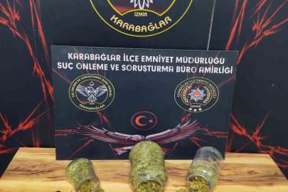 İzmir’de 16 yıl hapisle aranan zehir taciri 2 kilo uyuşturucuyla yakalandı