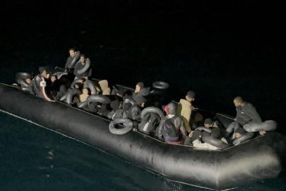 İzmir’de 43 düzensiz göçmen yakalandı
