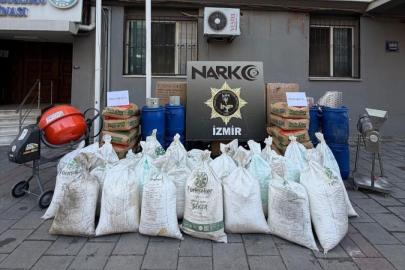 İzmir’de zehir tacirlerine dev darbe: 11 milyondan fazla uyuşturucu hap ele geçirildi