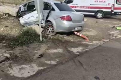 İzmit’te otomobil ile belediye otobüsü çarpıştı: 3 yaralı