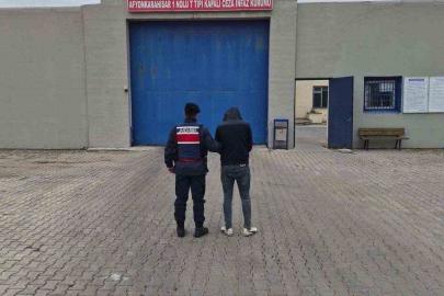 Jandarma çeşitli suçlardan aranan 46 kişiyi yakaladı