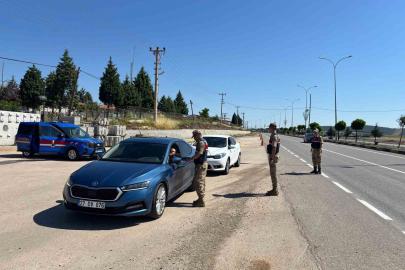 Jandarmadan bayram trafiği denetimi ve huzur-güven uygulaması