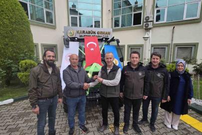 Karabük’te ORKÖY desteğiyle ilk traktör teslim edildi