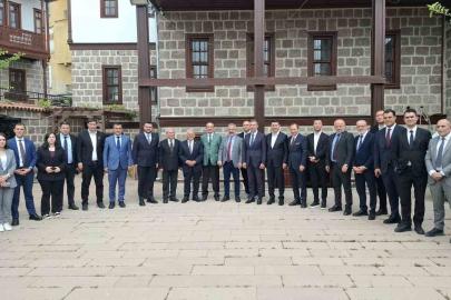 Kayseri Belediye Başkanı Büyükkılıç: "2027 TÜRKSOY Kültür Başkenti olma unvanını almış olduk, Kayserimiz bir adım daha ön plana çıktı"