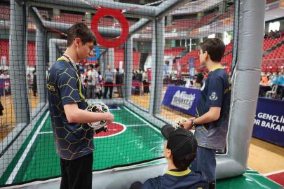 Kayseri Büyükşehir, Drone Soccer Türkiye Şampiyonası’na ev sahipliği yaptı