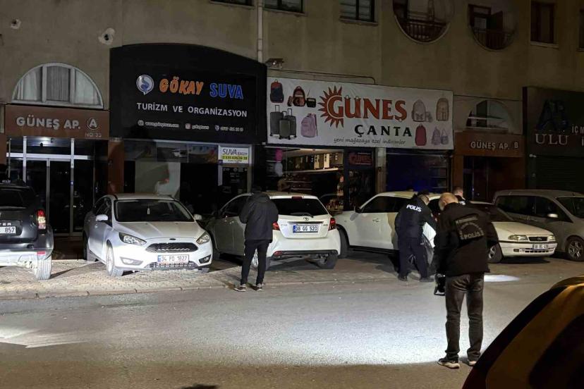 Kayseri’de turizm acentesine silahlı saldırı