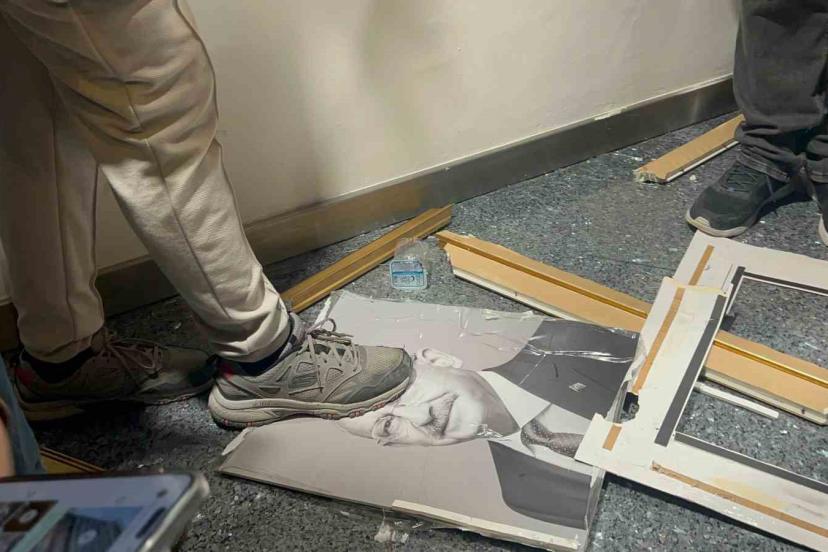 Kılıçdaroğlu’na büyük öfke: Partide asılı olan fotoğrafı ayaklar altında çiğnendi