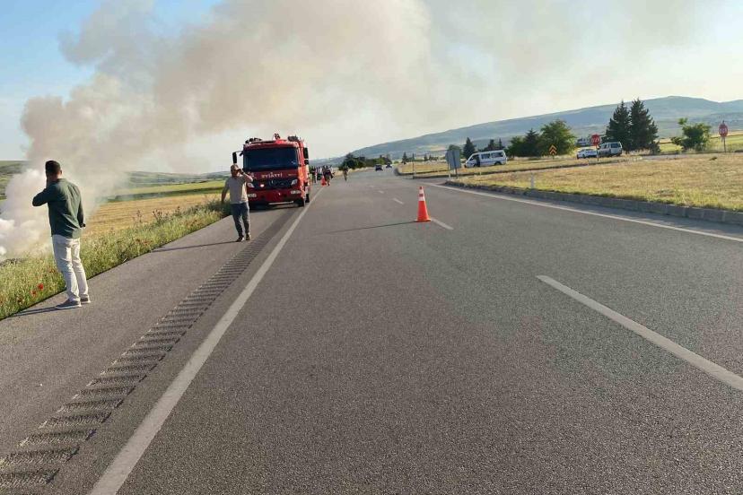 Kilis’te otomobil devrildi: 4’ü çocuk 7 yaralı