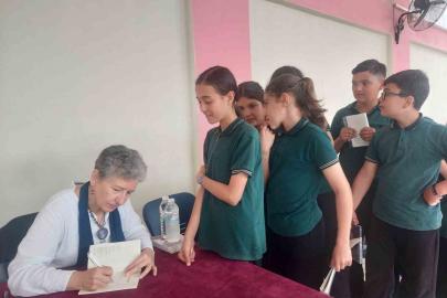 Koca Seyit’in yazarı öğrencilerle buluştu