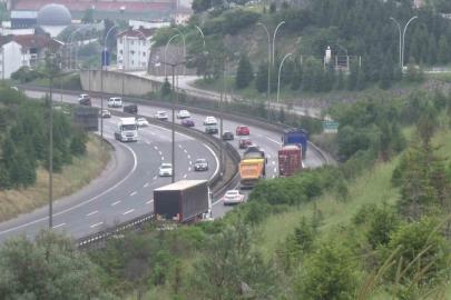 Kocaeli’de bayram tatilinin 3. gününde trafik akıcı seyrediyor