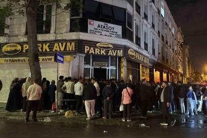 Küçükçekmece’de iş yerinde yangın paniği: 3 kişi dumandan etkilendi