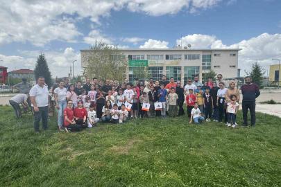 Kütahya’da aileler hedeflere el ele koştu