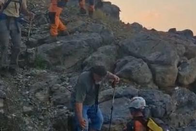 Mahsur kalan 2 kişi 3 saatlik çalışmayla kurtarıldı