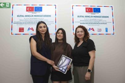 Mersin’de DİGEM öğrencisinden Türkiye ikinciliği başarısı