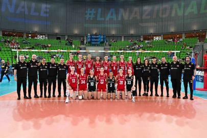 Milletler Ligi’nde mücadele edecek A Milli Kadın Voleybol Takımı’nın kadrosu açıklandı