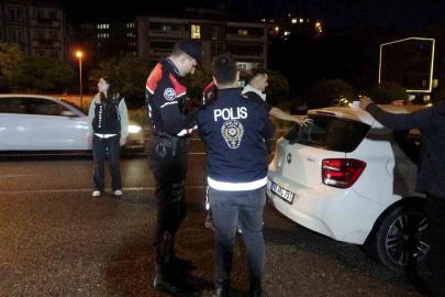 Muğla polisinden ’gece operasyonu’ gibi denetim