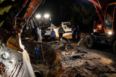 MUSKİ ekiplerinden Torba’daki su isale hattı patlamasına gece müdahalesi