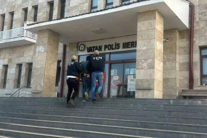 Muş’ta aranan 2 hükümlü yakalandı