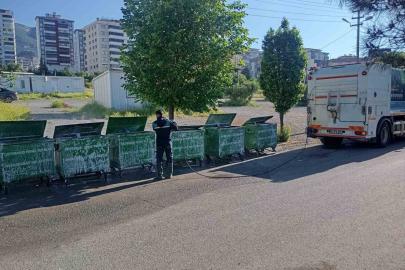 Onikişubat Belediyesi, 288 personel ve 65 araçtan oluşan güçlü ekiple sahada