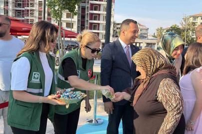 Osmaniye’de protokol üyeleri vatandaşlarla bayramlaştı