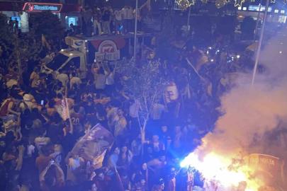 Osmaniye’de sarı-kırmızı coşku