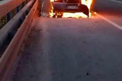 Otobanda seyir halindeki cip alev alev yandı