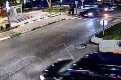 Otomobilin yayaya çarpma anı güvenlik kamerasında: 1 ölü