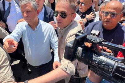 Özgür Özel’den Kılıçdaroğlu’na çağrı: "Başkası kazanırsa elini öpeceğim"