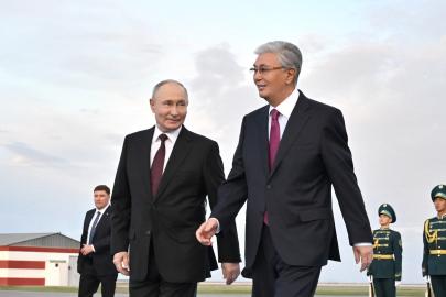 Putin resmi ziyaret için Kazakistan’da
