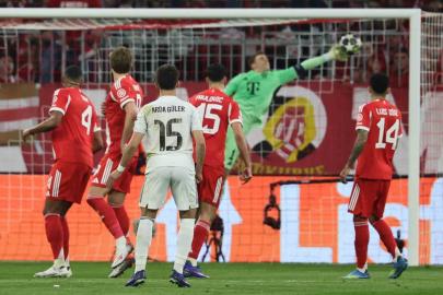 Şampiyonlar Ligi’nde "Yılın Çıkış Yapan Futbolcusu" Arda Güler