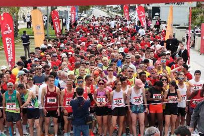 Samsun’da 19 Mayıs coşkusu, yarı maraton ve İstiklal Koşusu ile taçlandı