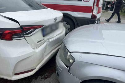 Sinop’ta zincirleme trafik kazası: 5 yaşındaki çocuk yaralandı