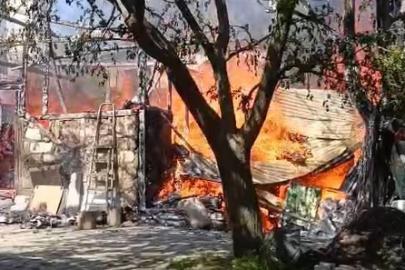 Tokat’ta müştemilatta çıkan yangın, çevre evlere sıçramadan söndürüldü